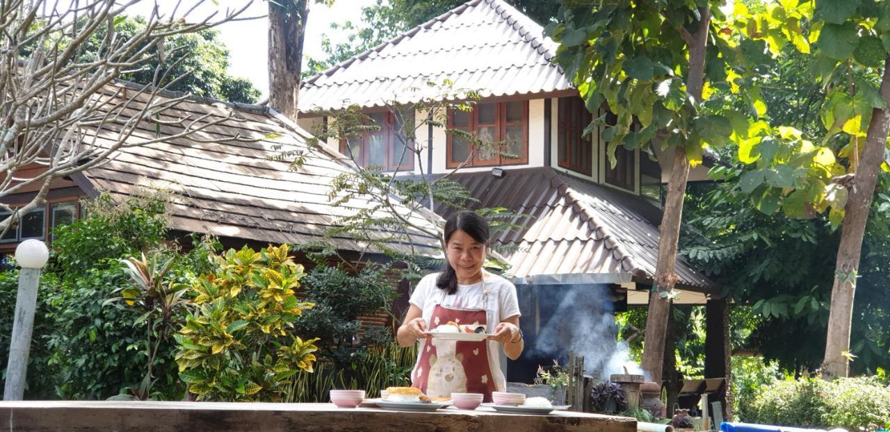 จำค่า ชาเลท์ บ้านพักสวนเกษตร 람빵 외부 사진