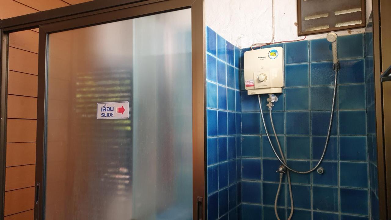 จำค่า ชาเลท์ บ้านพักสวนเกษตร 람빵 외부 사진